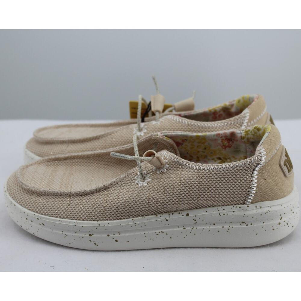Hey Dude Wendy Rise Stretch Dove Shoes size 7 Neutral New